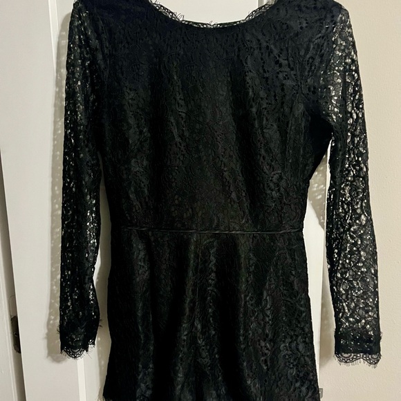 Black Lace Long Sleeve Romper - Picture 4 of 6
